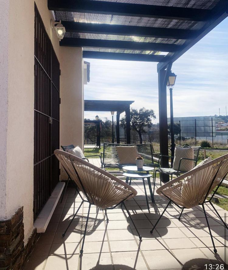Bonita Casa A Estrenar En Paraje Natural A 35 Minutos De Sevilla El Ronquillo Esterno foto